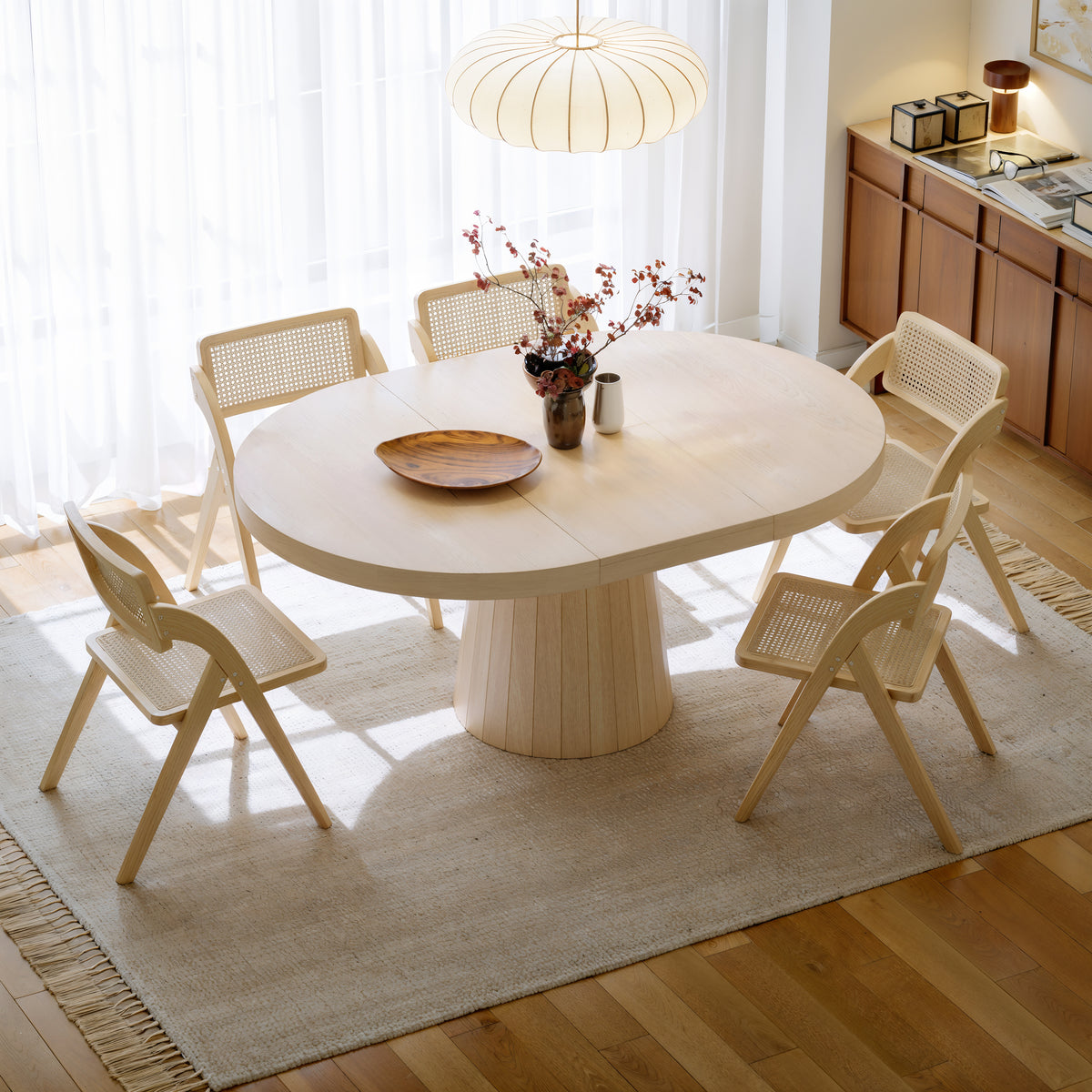 39"-55" Oval & Round Dining Table Extendable Solid Wood for 6 Japandi Whitewash Kitchen Table